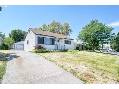 723 SW 28th St, Pendleton, OR 97801