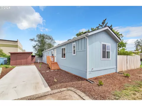 1415 S Bertelsen Rd #10, Eugene, OR 97402