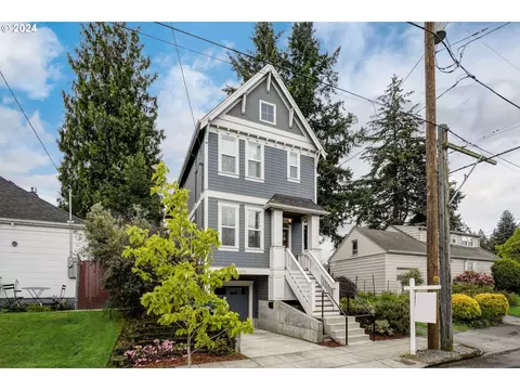 2470 NE Highland St, Portland, OR 97211