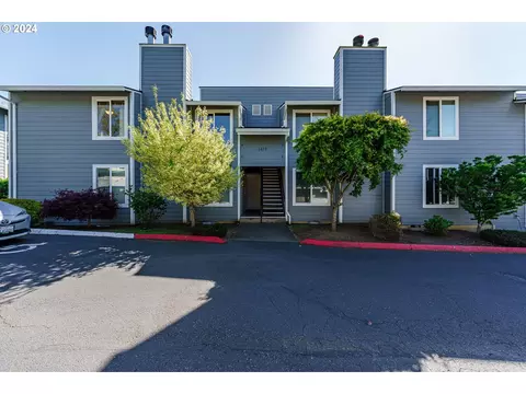 5413 NE 34th St #H, Vancouver, WA 98661