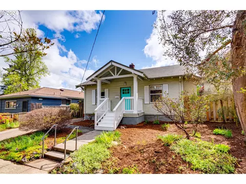5512 SE 50th Ave, Portland, OR 97206