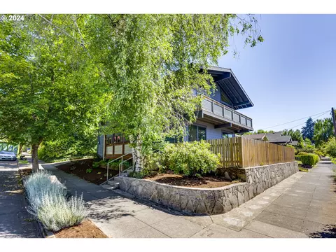4310 NE 14th Ave, Portland, OR 97211