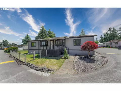 13531 Clairmont Way #133, Oregon City, OR 97045