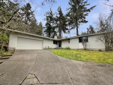 1690 Woodland Ter, Lake Oswego, OR 97034