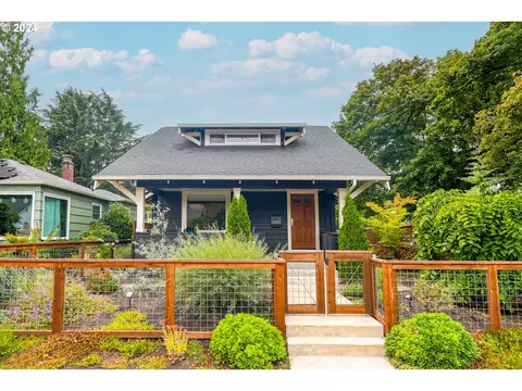 6453 N Omaha Ave, Portland, OR 97217