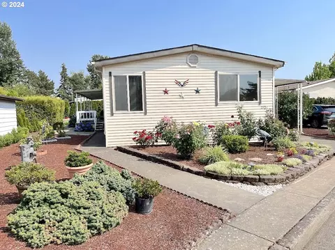 1199 N Terry St #272, Eugene, OR 97402
