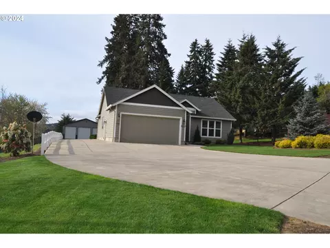 24798 Bolton Hill Rd, Veneta, OR 97487