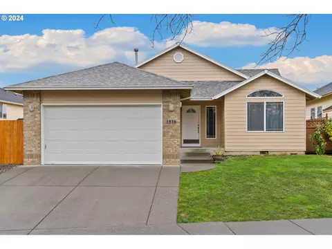3836 NE 204th Ave, Fairview, OR 97024