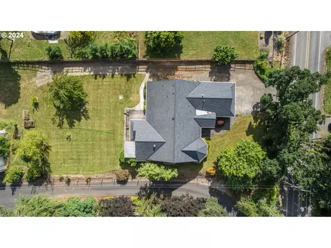 5141 Auburn Rd, Salem, OR 97317