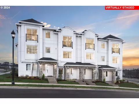 13736 SW River Terrace Blvd #L121, Tigard, OR 97223