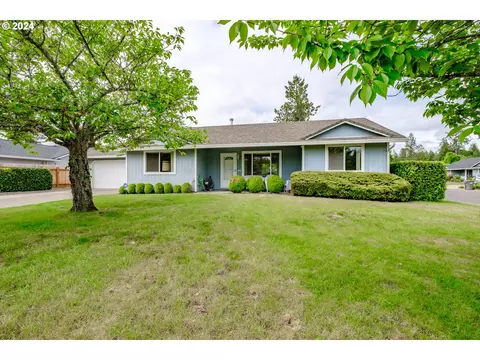 25139 Allure Ave, Veneta, OR 97487