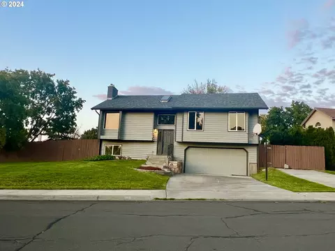 375 SE 9th Dr, Hermiston, OR 97838