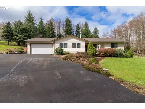 75317 Valley Ln, Clatskanie, OR 97016