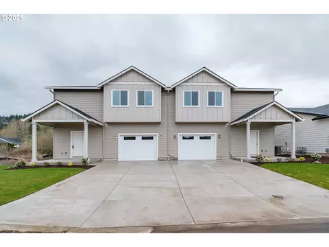 2441 Roll Tide Ct, Lebanon, OR 97355