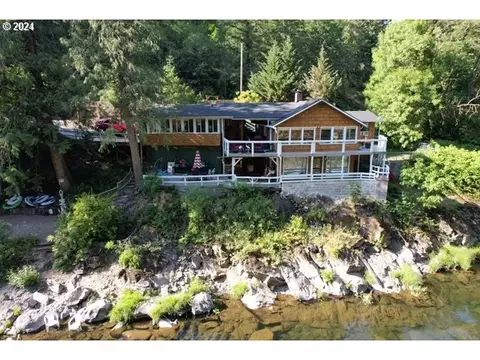 33303 NE Washougal River Rd, Washougal, WA 98671