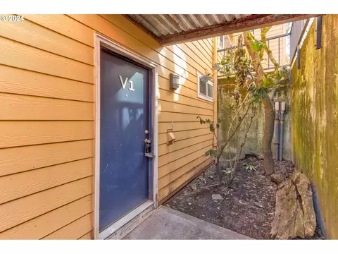 3701 SW Condor Ave #V1, Portland, OR 97239