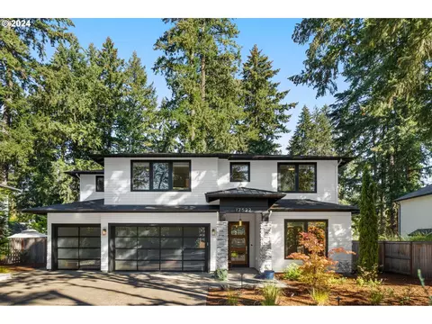 17522 Bryant Rd, Lake Oswego, OR 97035