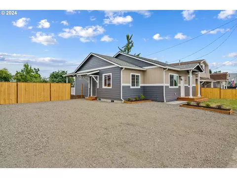 390 36th St, Springfield, OR 97478