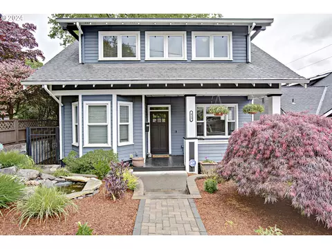 423 S Nevada St, Portland, OR 97219