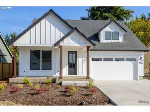 32736 Macy, Coburg, OR 97408