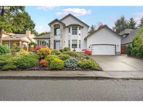 4228 Cloudview Dr, Salem, OR 97302