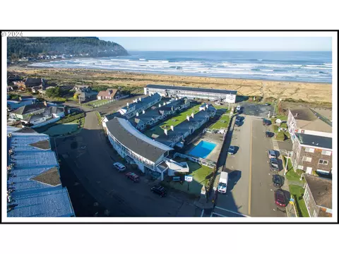 2316 Beach Dr #137, Seaside, OR 97138