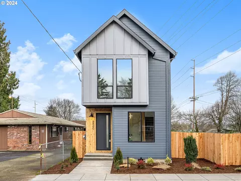 8860 SE 16th Pl, Portland, OR 97202