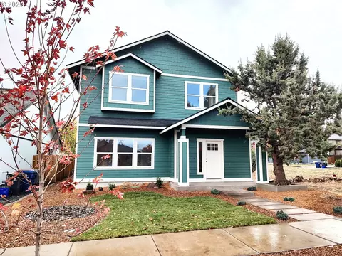 20013 Voltera Pl, Bend, OR 97702