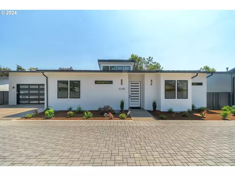 2258 Emerson Dr, Eugene, OR 97401