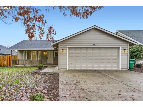 2732 12th Ave, Forest Grove, OR 97116