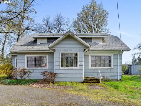 6019 SE Flavel Dr, Portland, OR 97206