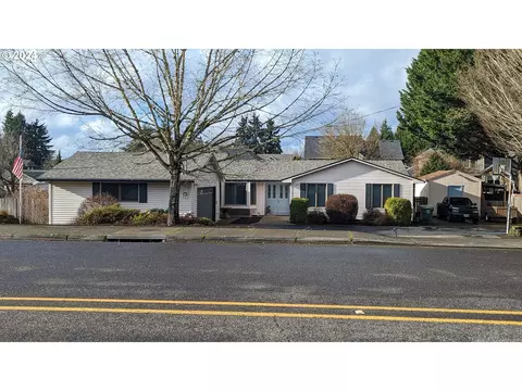 11195 NW Main St, North Plains, OR 97133