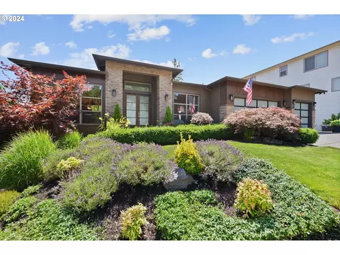 15748 SE Palermo Ave, Happy Valley, OR 97086