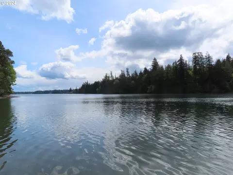 407 SE Allen Rd #2, Shelton, WA 98584