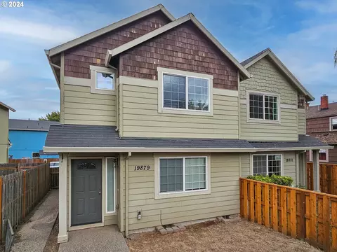 19879 SW Alexander St, Beaverton, OR 97003