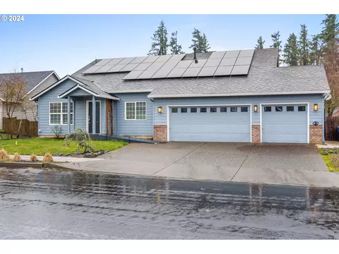 15071 Pebble Beach Dr, Oregon City, OR 97045