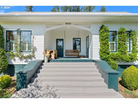 36141 SE Hurlburt Rd, Corbett, OR 97019