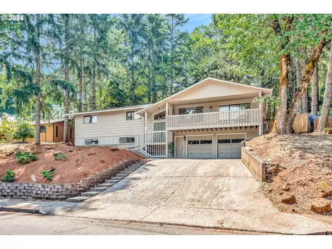 1790 W 28th Ave, Eugene, OR 97405