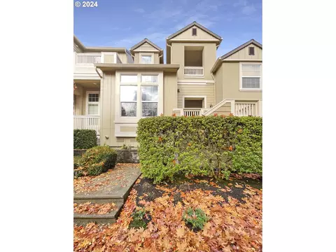 6357 NE Brighton St, Hillsboro, OR 97124