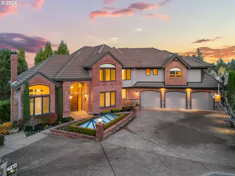 17210 Wall St, Lake Oswego, OR 97034