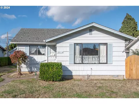 114 NW 40th St, Vancouver, WA 98660