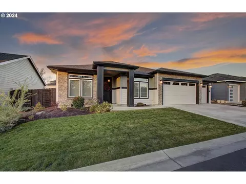 612 NW 25th Way, Battle Ground, WA 98604