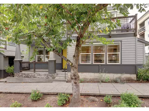 6755 N Salem Ave, Portland, OR 97203