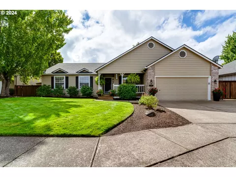 842 Corvette Ln, Eugene, OR 97404