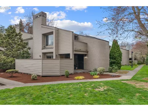 1771 NW 143rd Ave #33, Portland, OR 97229