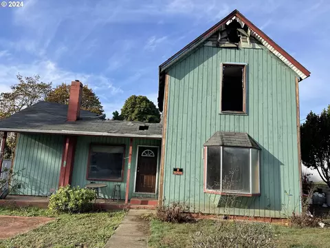 141 NE D St, Willamina, OR 97396 photo 1