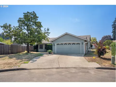 3502 NE 151st Ct, Vancouver, WA 98682