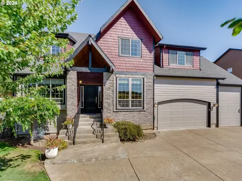 384 SW Mt Mazama St, Mcminnville, OR 97128