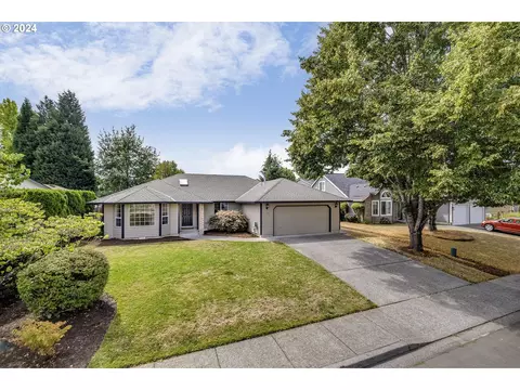 5198 NE Stable Dr, Hillsboro, OR 97124