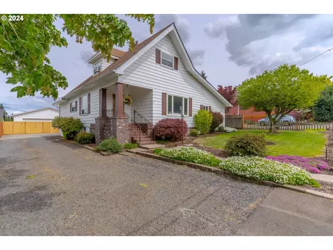 196 Steelhammer Rd, Silverton, OR 97381